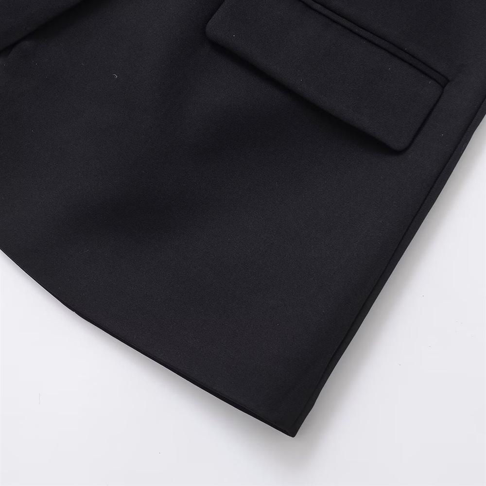 2025 Spring Women's Elegant Slim Bandeau Top with Pocket Details