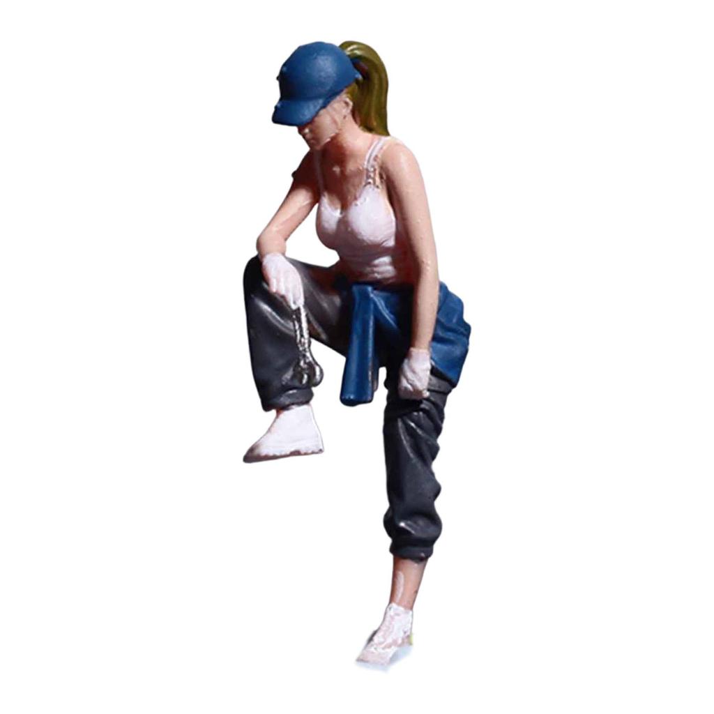 1/64 Miniature Female Figure,Collection,Diorama Female Figure,Simulation,Repair Car Girl for Photography Props Diorama Layout