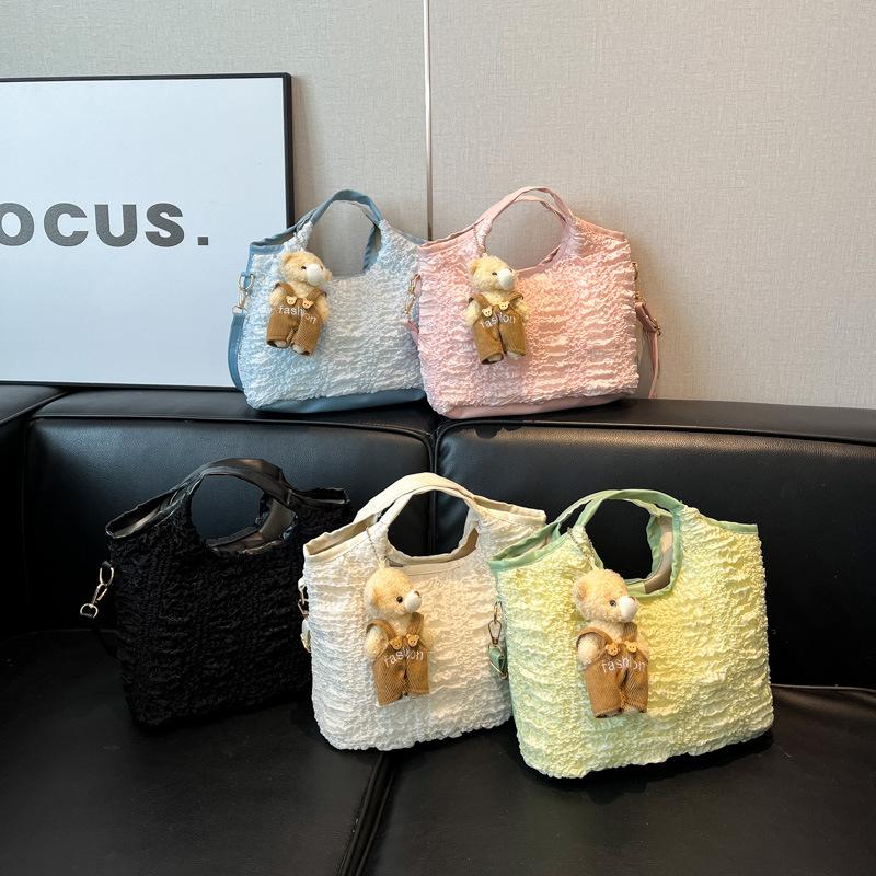 Bubble Fabric Large Capacity 2025 New Summer Pendant Popular This Year Simple Portable Shoulder Messenger Bag