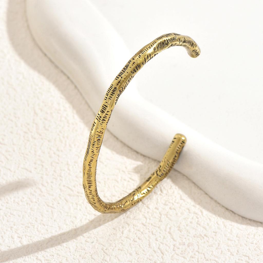 Retro style women's bracelet geometric electroplating metal ring design open bracelet versatile jewelry women