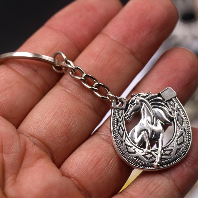 Keychain Holder Souvenirs Gift Vintage Antique Gold Silver Color Horse Pendant Accessories Gift Jewelry