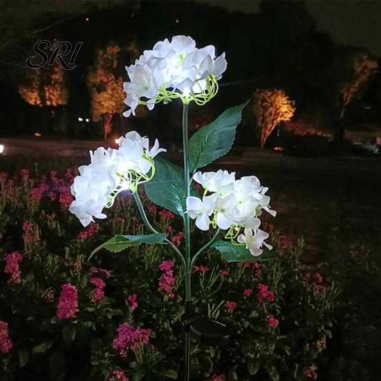 Solar Powered Garden Lamps 3-Head Hydrangea Flower Light with Colorful LEDs Waterproof Outdoor Stake Lights Lamp for Yard Patio Walkway Energy-Saving