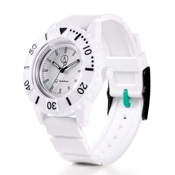 [Citizen] Q&Q SmileSolar Watch Solar Waterproof Men's White Divers RP30-001