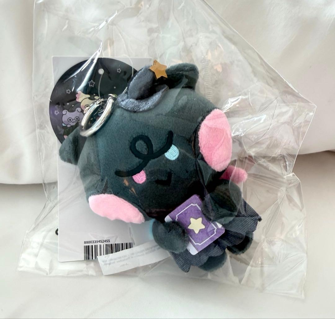 [USED] Korea Limited Edition ATEEZ WonderRoom Plush Keyring - Wooyoung