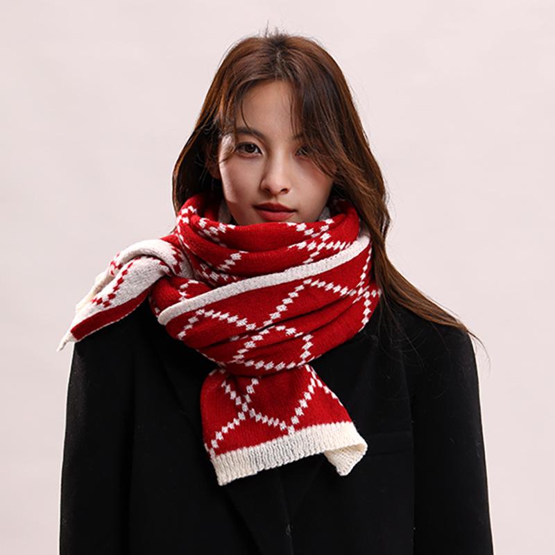 Retro Couple Scarf Women's Winter Thickened Warm High-end Boys Birthday Gift Scarf