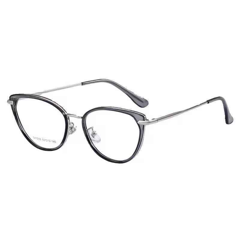 Stylish Tea-Colored Cat-Eye Reading Glasses with Anti-Blue Light and Anti-Radiation Protection