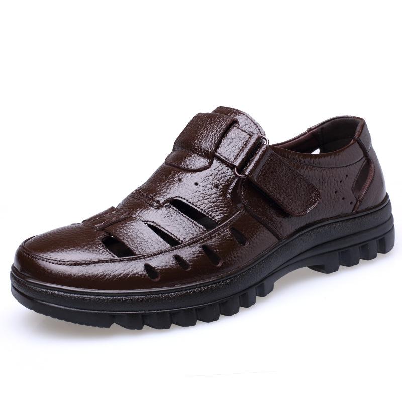 Hollow Leather Shoes Men's Leather Soft Sole Velcro Hole Hole Father Summer Sandals Breathable Men's Casual Shoes Middle-aged and Elderly