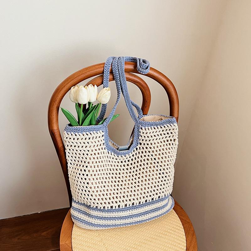 Hollow woven bag women's summer new knitted bag large capacity shoulder messenger tote bag vacation beach bag