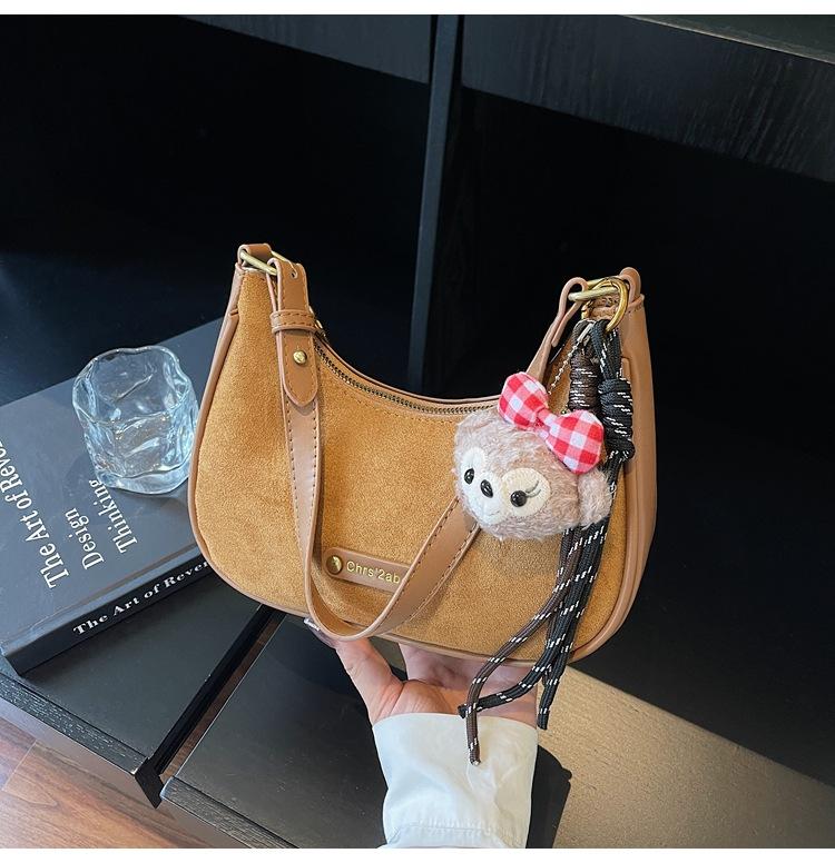 Premium sense niche bag women's autumn and winter matte retro shoulder messenger bag dumpling bag