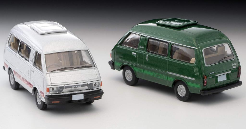 Tomytec Tomica Limited Vintage Neo Maßstab Toyota Town Ace Kombi 1800 Super Extra Modelljahr 1982 Grün Fertigmodell 1/64 LV-N104d