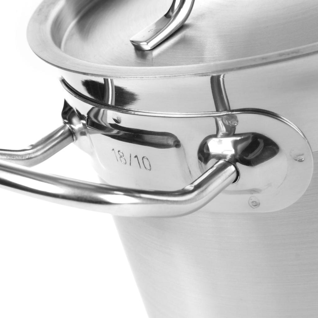 Profi Line medium pot with lid 10 l diameter 280 x 170 h Hendi 831502