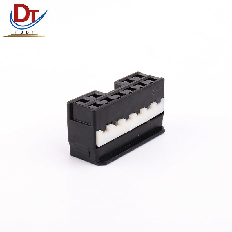 10-Pin Automotive Wiring Harness Connector with Black Plastic Sheath 6098-0171 sheath