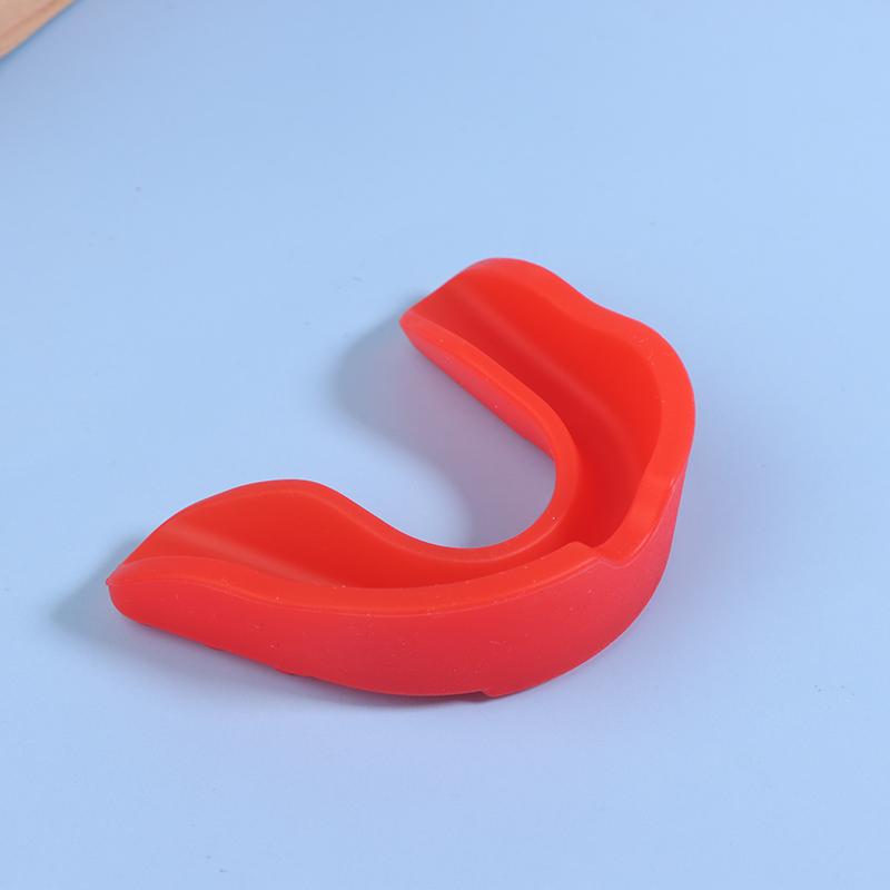 Silikon Tannbeskytter Nattsøvn Munnskjerm Skål For Rugby Karate Bruksisme Boksing Beskyttelse Sanda Trening Tannbeskyttere