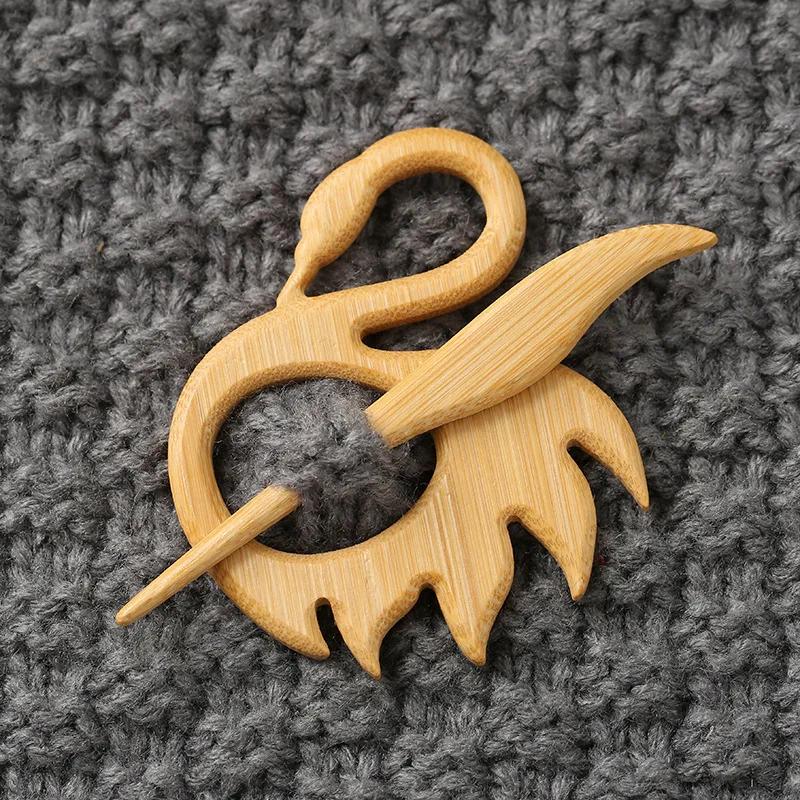 Brooch Pin With Wooden Animal Pattern Diy Craft Badge Cartoon Pin Funny Cute Shawl Pin Scarf Buckle Clasp Pins Jewelry Gift