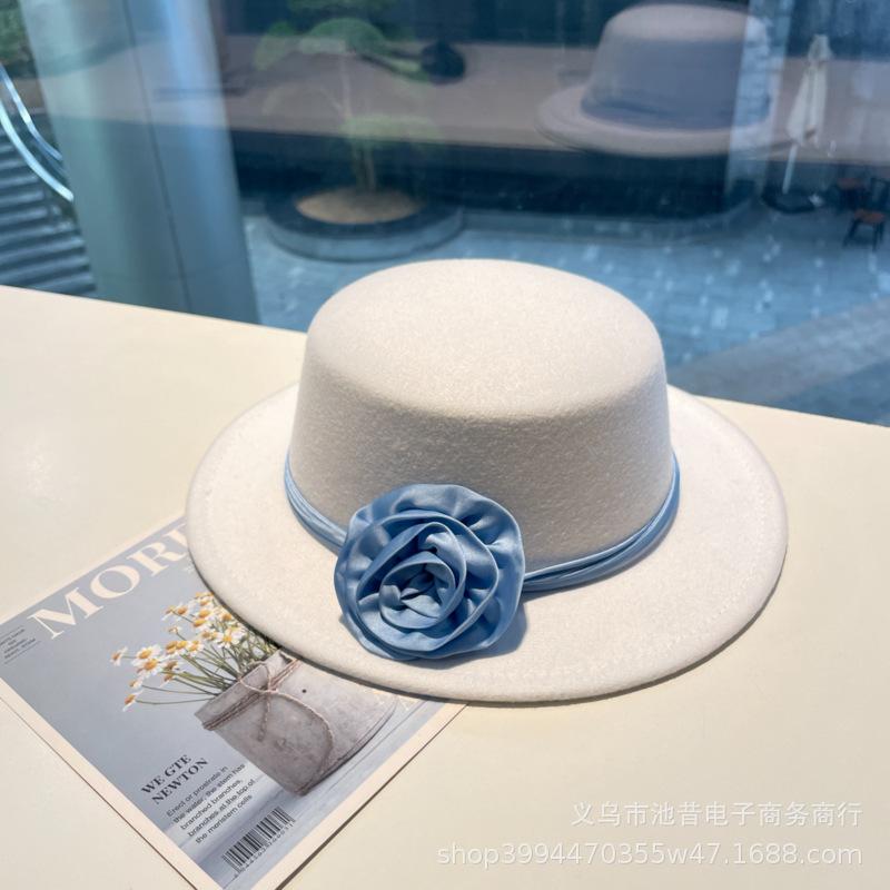 Rose flower strap flat top woolen top hat female autumn and winter warm sweet cute fashion versatile performance flat top hat