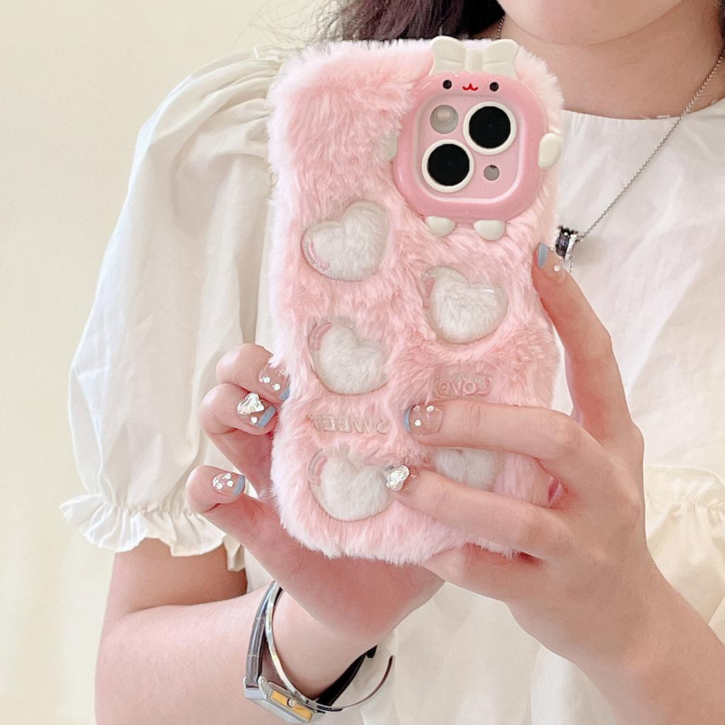 Plüschstickerei für iPhone 16 Pro Max Cartoon rosa Schwein Apfel 1514 stoßfester Schutzbezug Ins-Stil