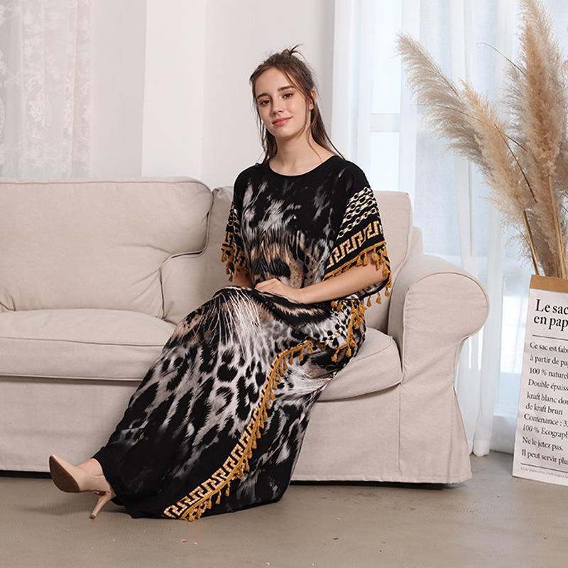 Damen Übergröße Kleid mit nahöstlichem Print - Kurzarm, lockere Passform, langes Swing-Gewand