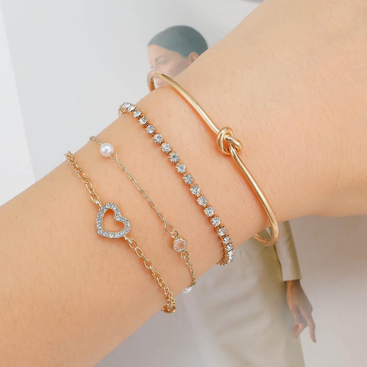 

9 Pcs New Heart Zircon Snake Chain Bracelets Set for Women Fashion Gold Color Crystal Cuban Chain Bracelet Vintage Boho Jewelry