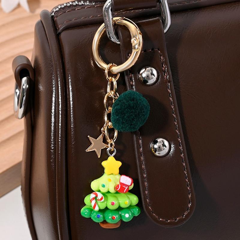 New Christmas Tree Santa Claus Keychains Bag Charm For Women Exquisite Bag Pendant Car Key Ring Jewelry Christmas Gift