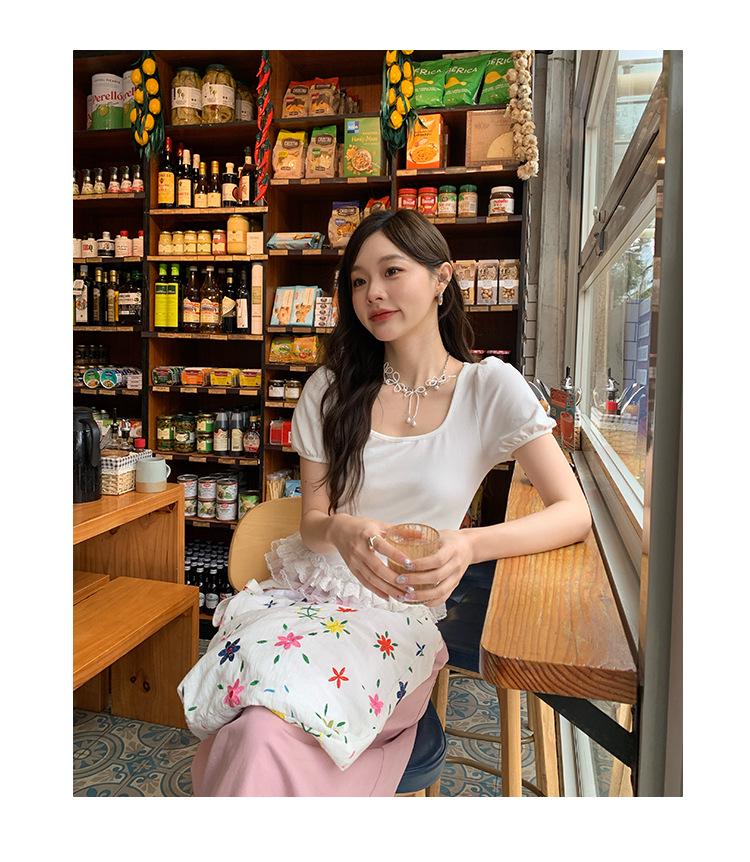 Interpret Beauty Summer 2025 Sweet Lace Trim Slimming Square Neck Short Sleeve T-Shirt S5012
