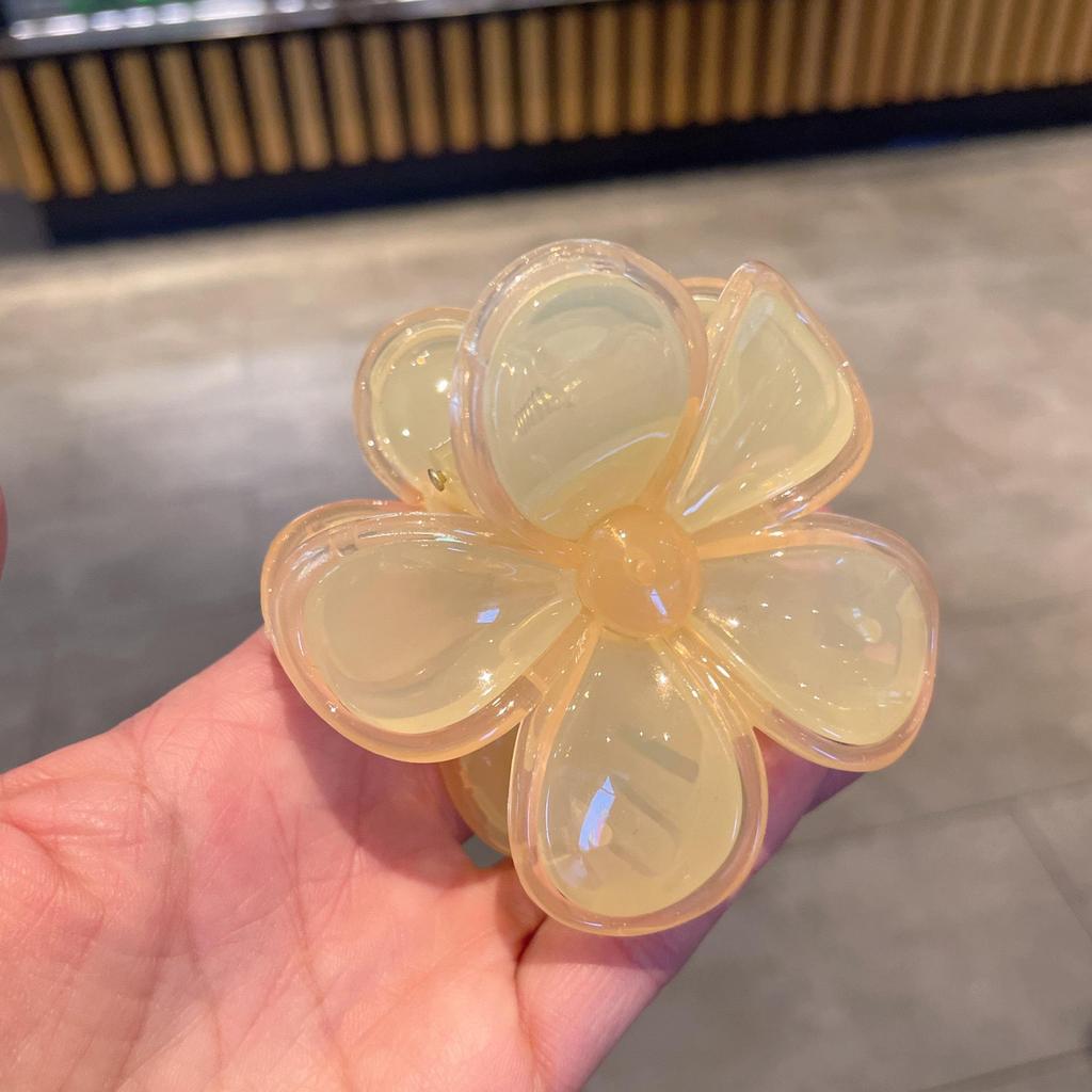 Korean Style Plumeria Hair Clip - Elegant Updo Claw Clip for Women, Perfect for Vacation & Gentle Style