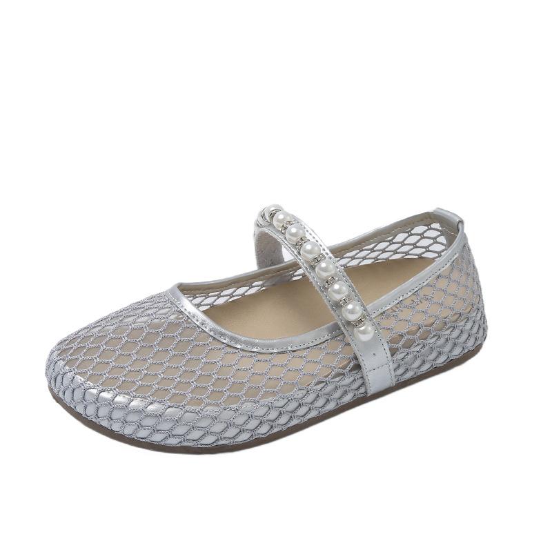 

Весенние новые нишевые сандалии со стразами на плоской подошве, сетчатые, с вырезами, модные и удобные пляжные туфли, женские, неглубокие 40 серебряный