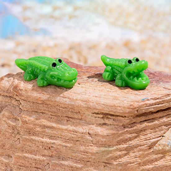 60Pcs Miniature Crocodile Figurine Mini Animal Resin Statue Ornament Educational Toy Dollhouse Fairy Garden Landscape Aquarium Decoration