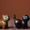 Green Sandalwood Curious Slanted Head Cat Animal Ornament Mini Cute Wooden Lucky Cat Home New Year 2025 Decoration Funny Gifts