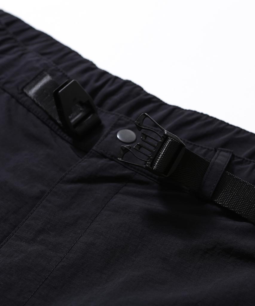 Haebeuopeudyuti Belted Easy Cargo Shorts (Black)