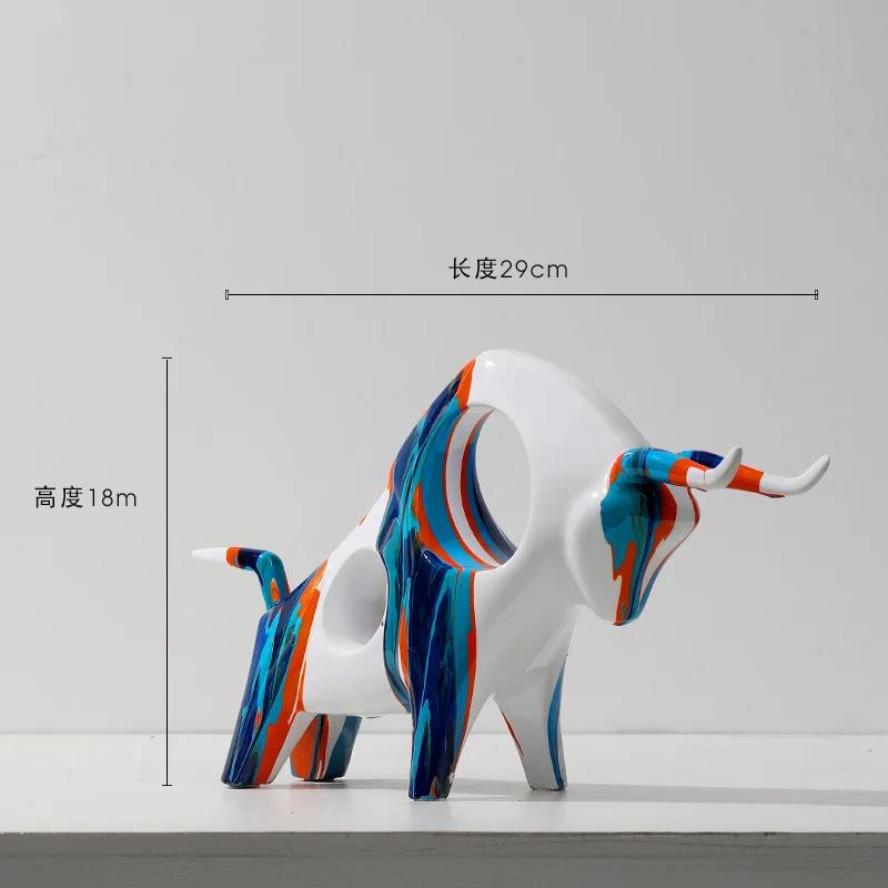 

Painted Art Splashing Color Cow Decoration Light Luxury Creative Room TV Cabinet Entrance Model Room Desktop Decoration Gift