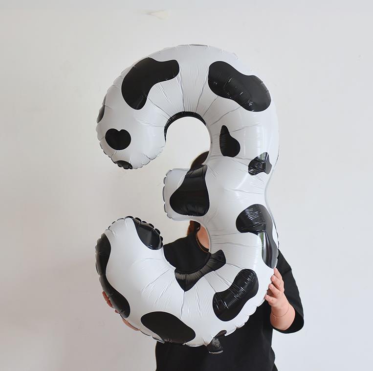 Cartoon Animal Number Balloons for Baby's 1st Birthday or 100 Days Celebration Photo Table