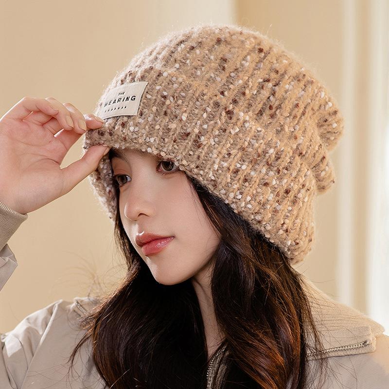 

Уютная шерстяная вязаная шапка для женщин — дышащая, эластичная, согревающая уши зимняя шапка с модным дизайном в стиле колор-блок One size хаки