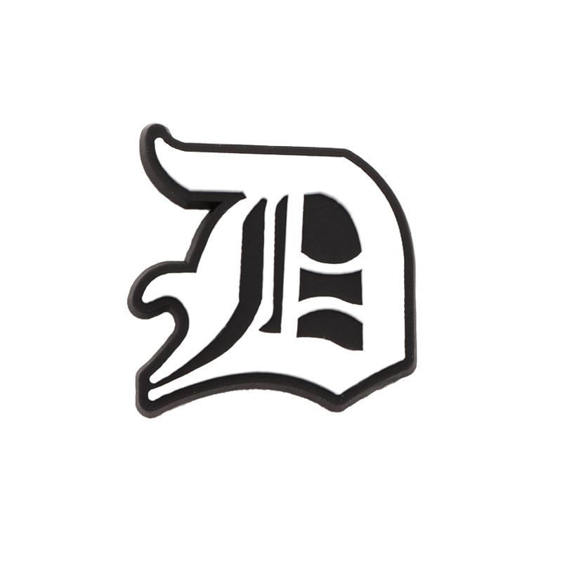 Maxun Old Alphabet Shoe Charms Letter Decoration for Clog Sandals Cute Grapheme Bracelet Party Accessories Favor 1 PCS