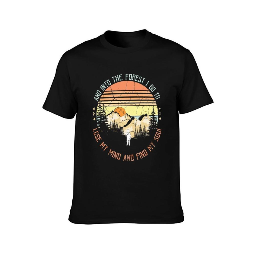 Och ut i skogen går jag T-shirt svart bomulls-t-shirt enfärgad för man paket herr grafiska t-shirts T-shirt