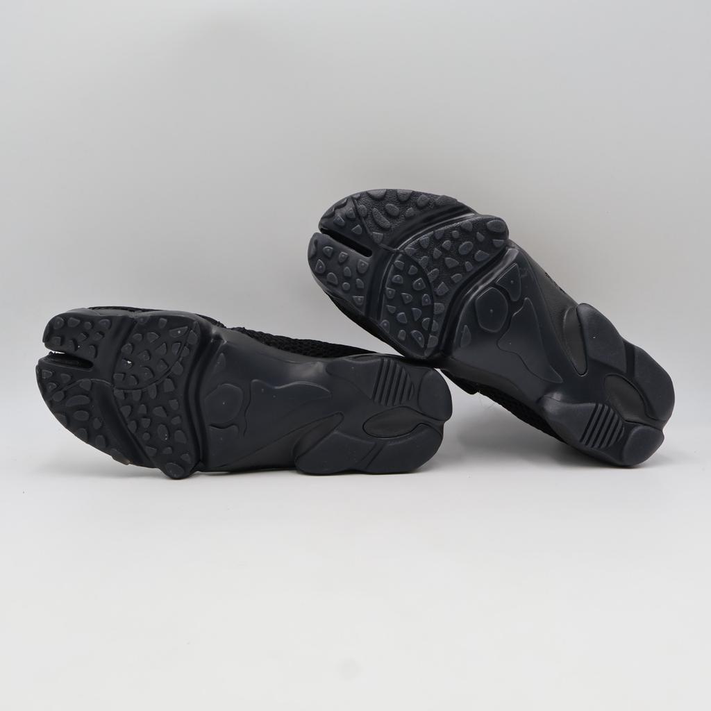 IW8074-001 Nike Air Rift Mesh "Black" (Women's)