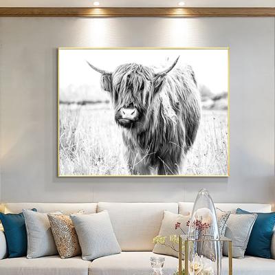 Highland Cow Black and White Photo Modern Wall Art Canvas Print Poster Farm Animal Picture for Living Room Home Decor Cuadros