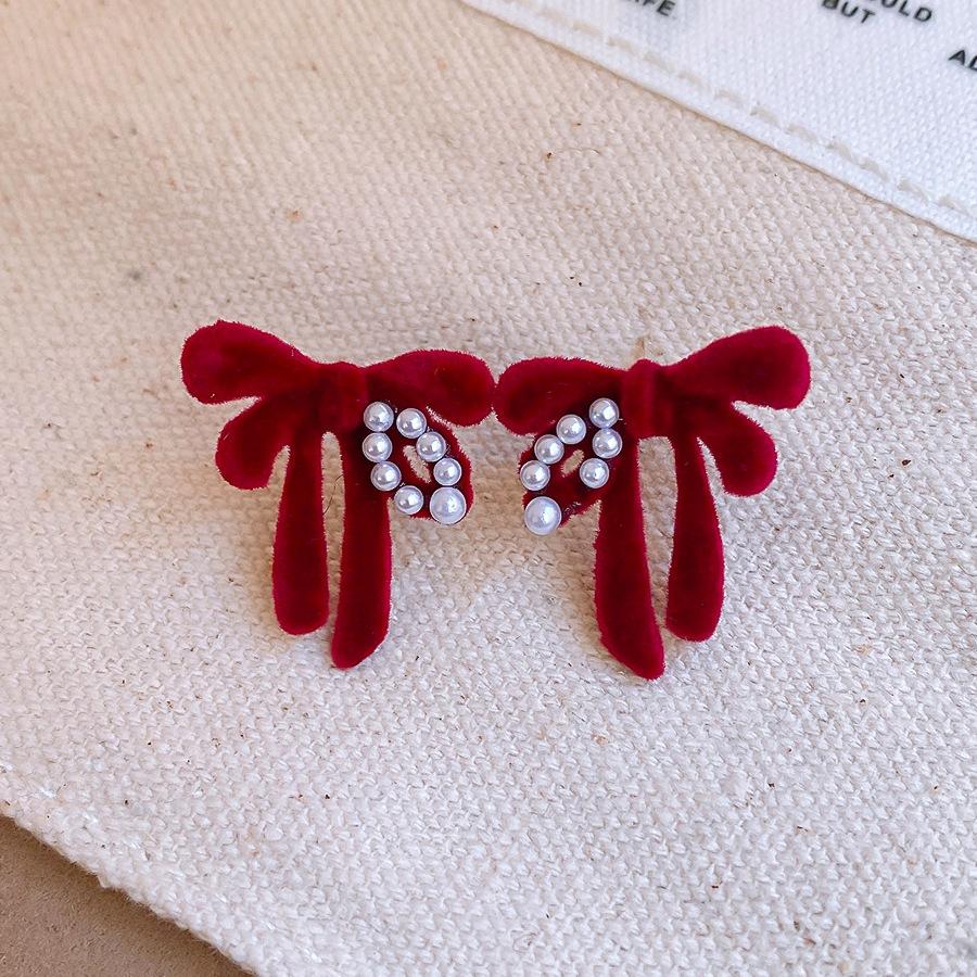 Sweet Flocking Bow Pearl Stud Earrings Autumn and Winter Vintage Versatile Earrings Earrings