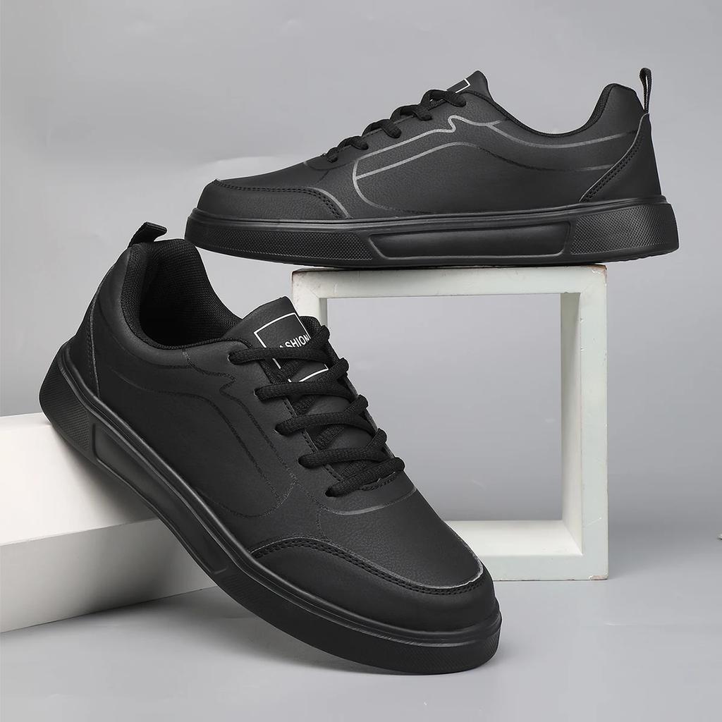 Men Shoes Skateboarding PU Leather Casual Shoes Light Breathable Flats Leisure Male Vulcanized Shoes Walking Sneakers Size 39-46