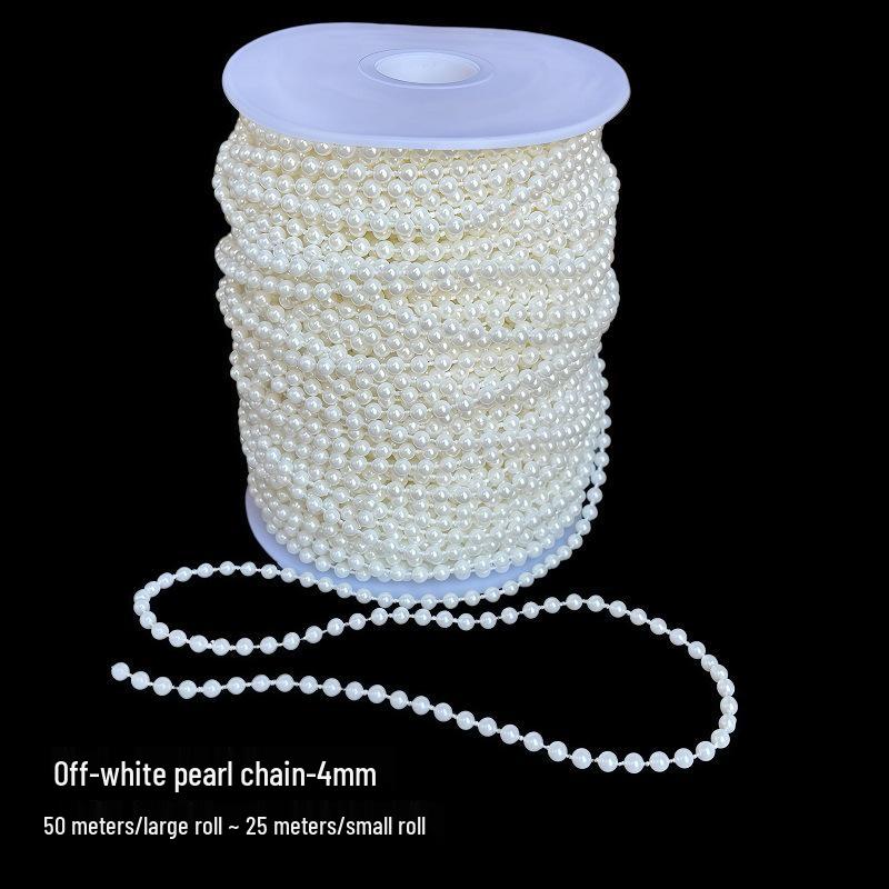 Svatební řetízek z imitovaných perel pro dekoraci a aranžmá scény