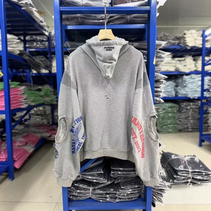 Mens Oversized Hooded Sweatshirt With Zipper Distressed Detail Cotton Blend Fall 2026 Streetwear