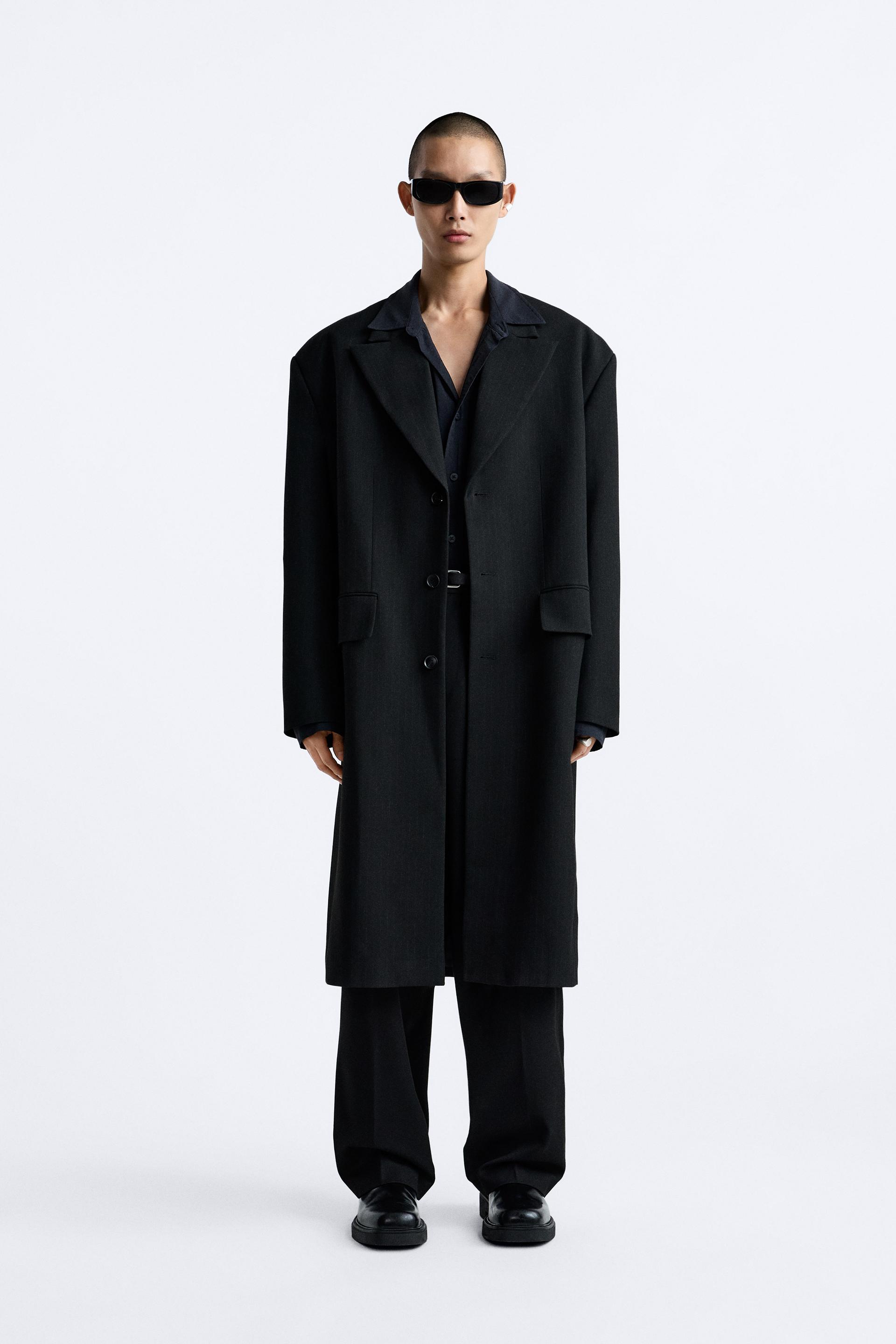 

ПАЛЬТО В ТОННУЮ ПОЛОСКУ