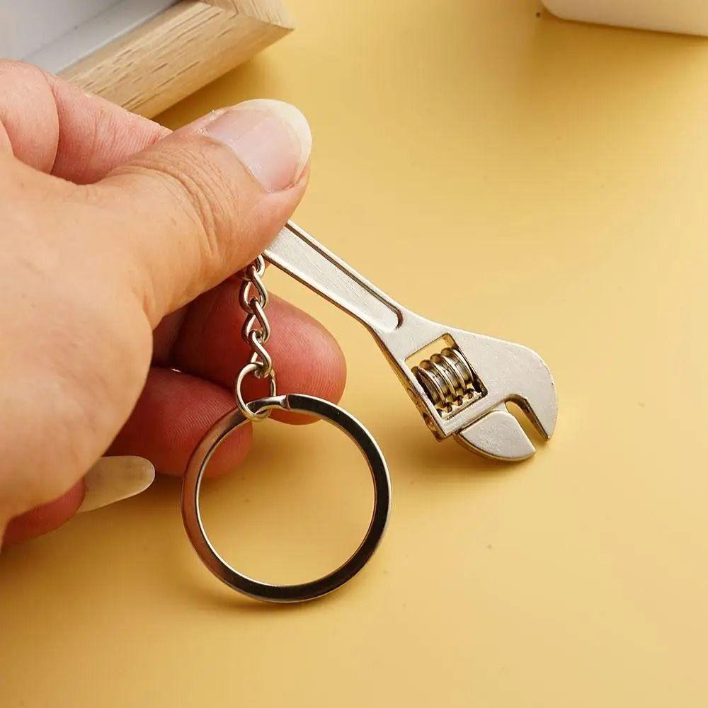 1Pcs Men Special Gift Jaw Spanner Key Chain Shifting Spanner Tool  For Bicycle Motorcycle Car Repair