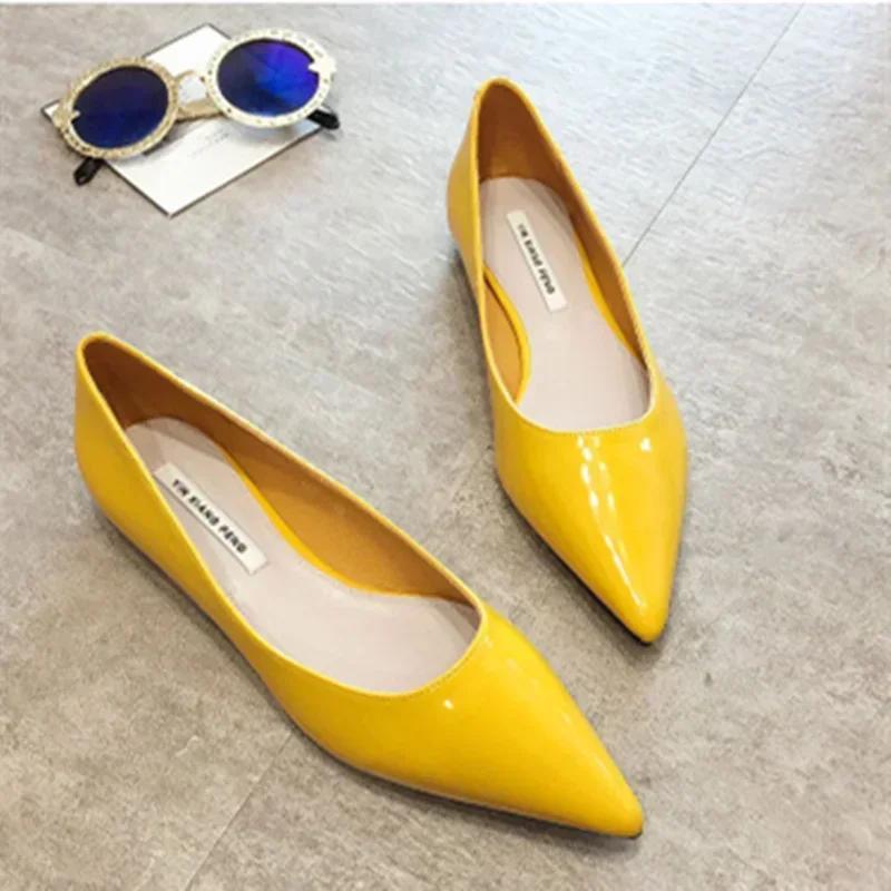 Summer Candy Color Ladies Patent Leather Slip-on Pointy Toe Light Shoes for Women Outdoor Flats 2024 Casual Shoes Loafers