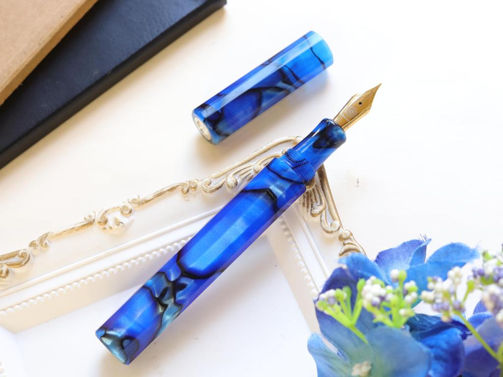 WANCHER Kaleido Fountain Ultramarine Blue Art Collection Fountain Pen, Edge, 12-sided Pillar, [Wancher Pen] (B Bold)