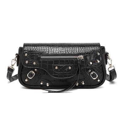 Borsa alla moda piccola da donna borsa a spalla singola borsa da motociclista versatile stile sportivo borsa sottospalla per studentesse