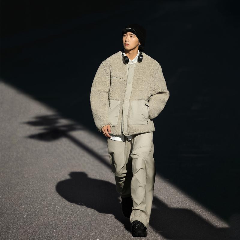 Li Ning CF Suo Round Neck Single Button Warm Long Sleeve Knit Sweater Men sweater Lime AFDU911-2