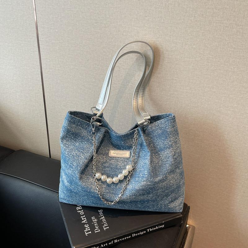 Large-capacity Commuter Bag Women's Summer New Fashion Versatile Shoulder Bag Niche Chain Tote Bag