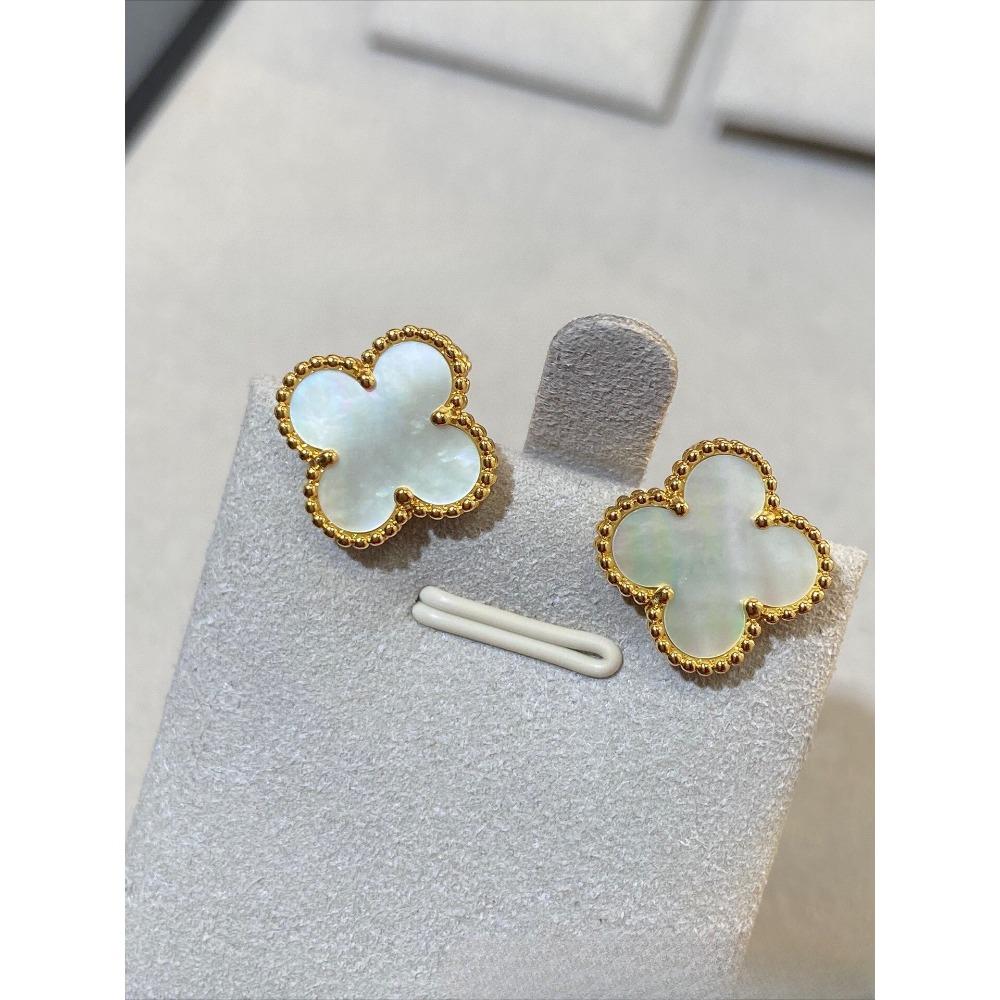 

Чотирилисник Нові сережки Червоний халцедон 18k Рожеве золото Сережки-чотирилисники Жіночі Легка розкіш Висококласні Модні сережки gold білий