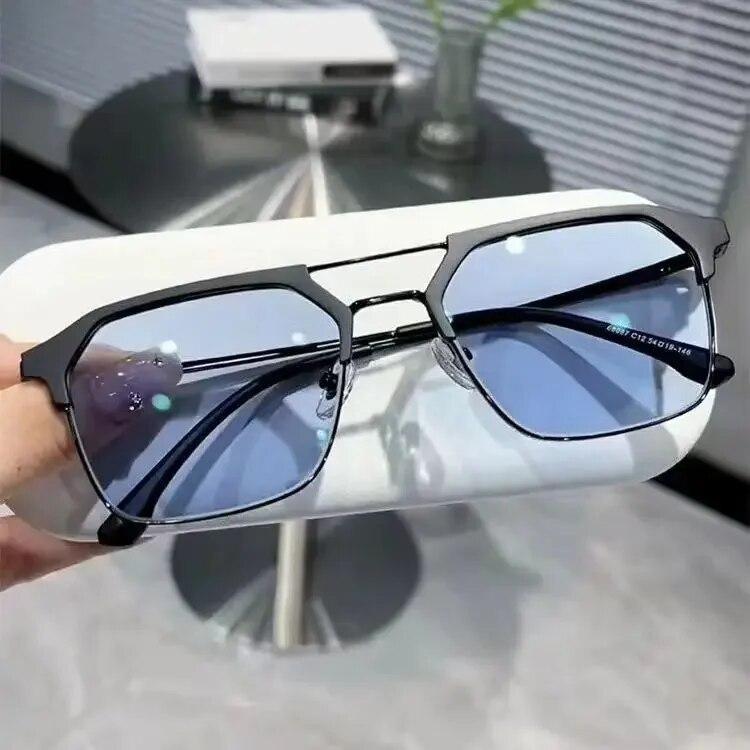 New Metal Double Beam Myopia Eyeglasses Anti Blue Light Photochromic Short Sight Glasses Ultra Light Big Frame Myopia Eyewear
