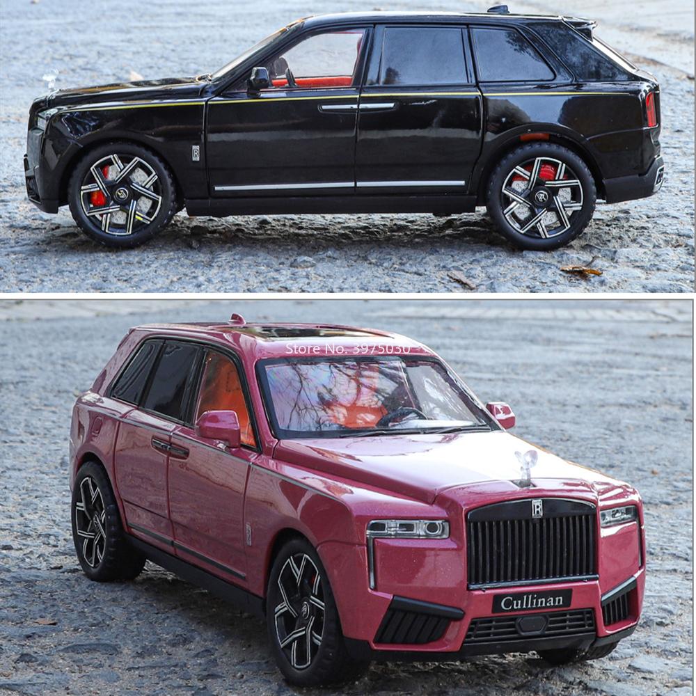1:24 Alloy Rolls Royce Cullinan XM Model Diecast Toys Cars 6 Doors Opened Vehicles Pull Back Light Music Miniature Car Kids Gift